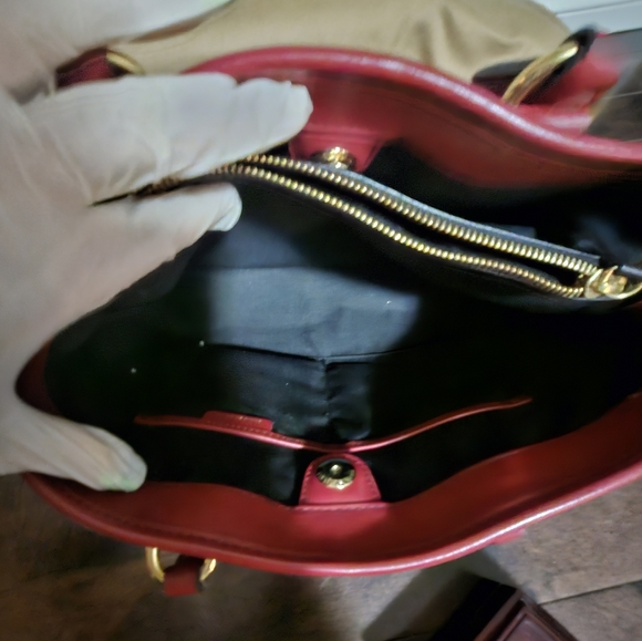 Authentic Burberry Bag - Picture 8 of 13